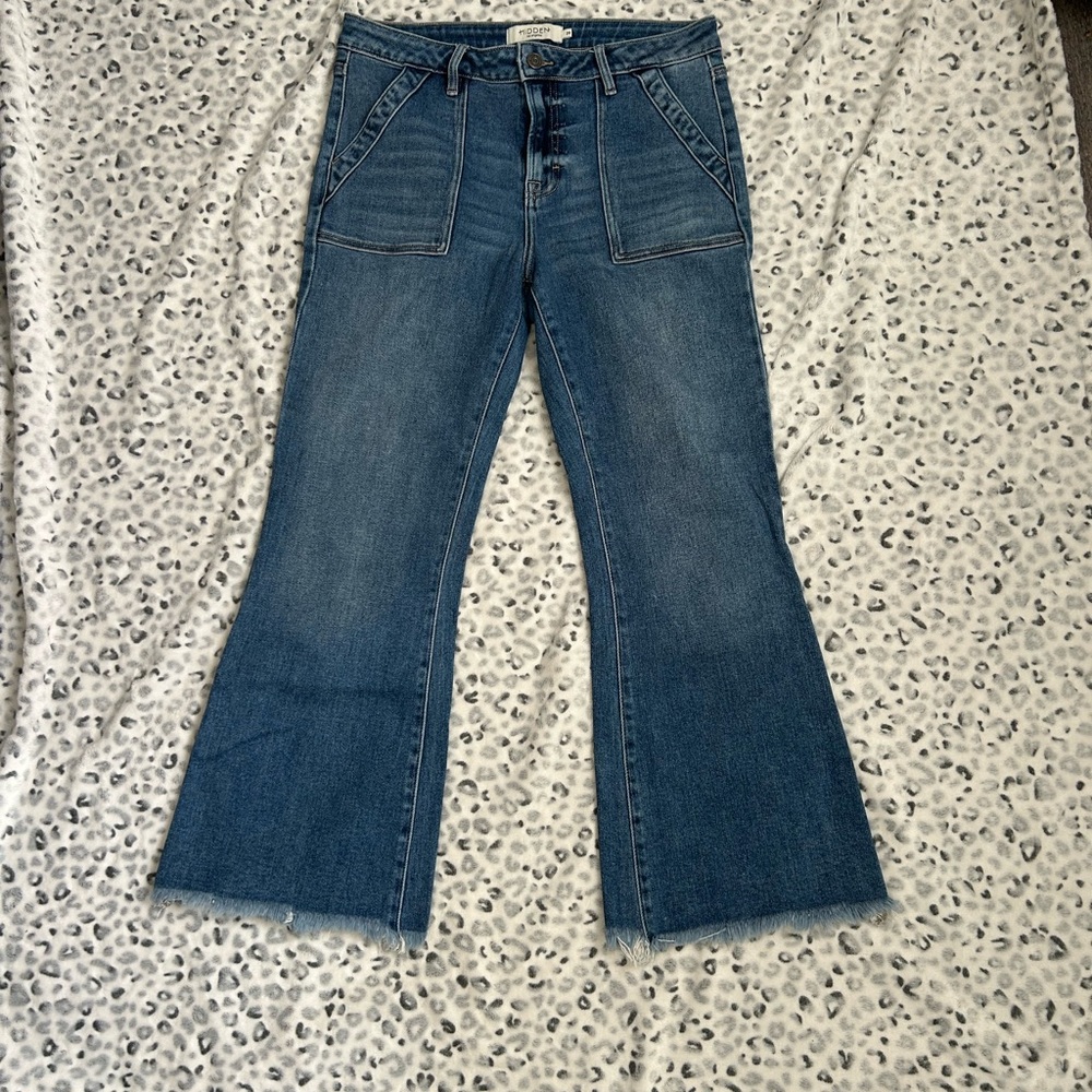 Hidden Women's Ankle Flared Frayed Hem Jeans sz 29